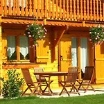 De Gamme Avec Sauna, Terrasse Et Jardin Près De La Montagne Vosgienne - Fr-1-589-185